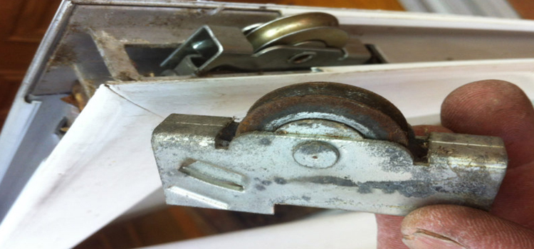 screen door roller repair in Live Oak
